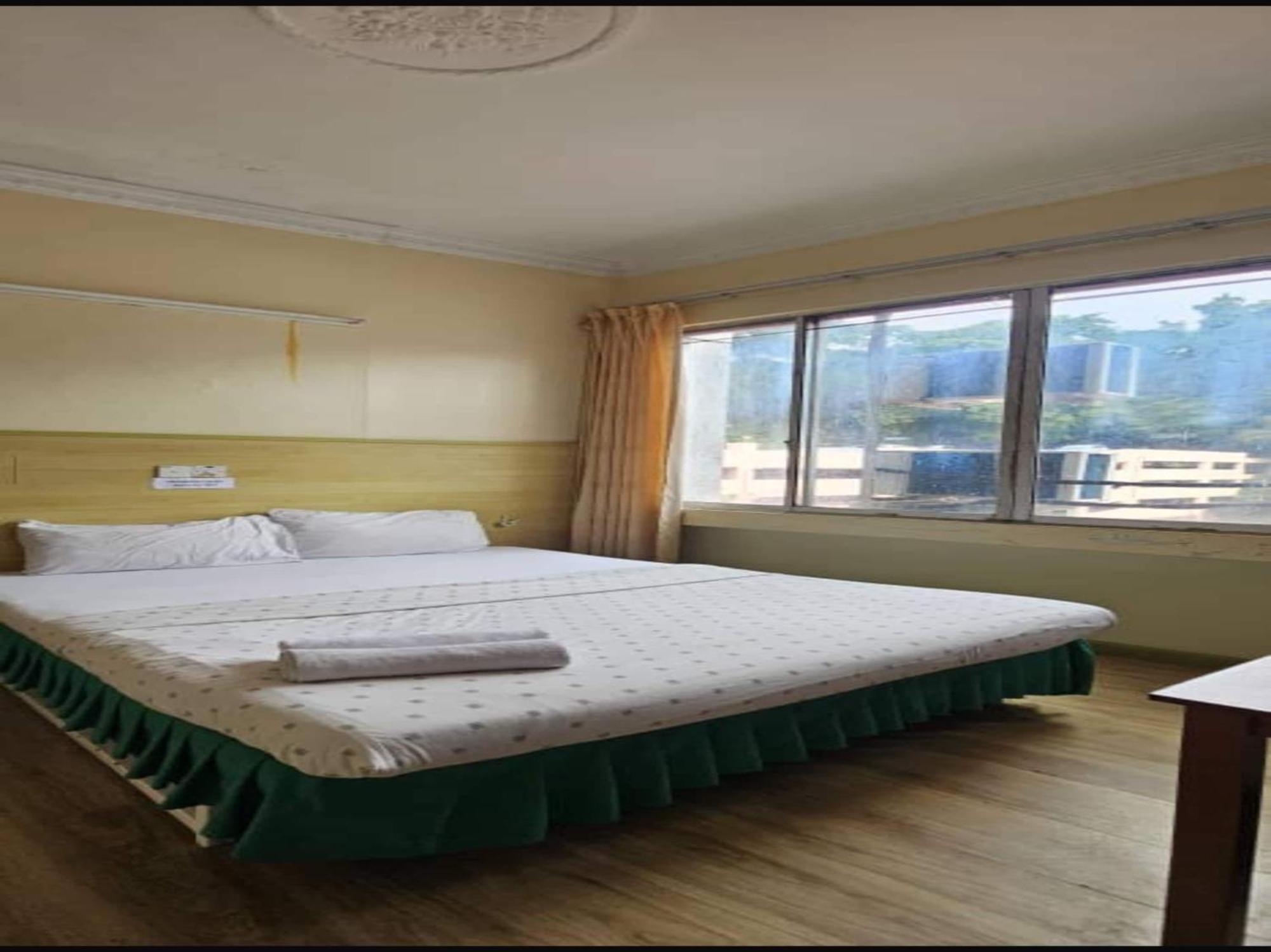 Oyo 90979 Sianglory Inn Kota Kinabalu Exteriér fotografie