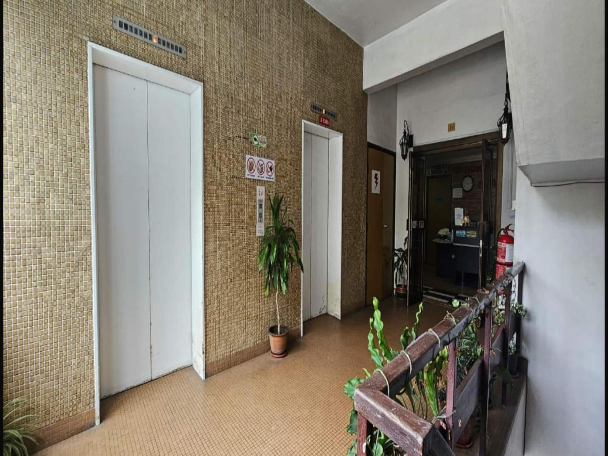 Oyo 90979 Sianglory Inn Kota Kinabalu Exteriér fotografie